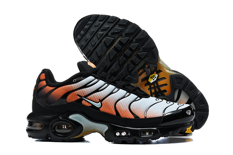 Nike Air TN Sneakers