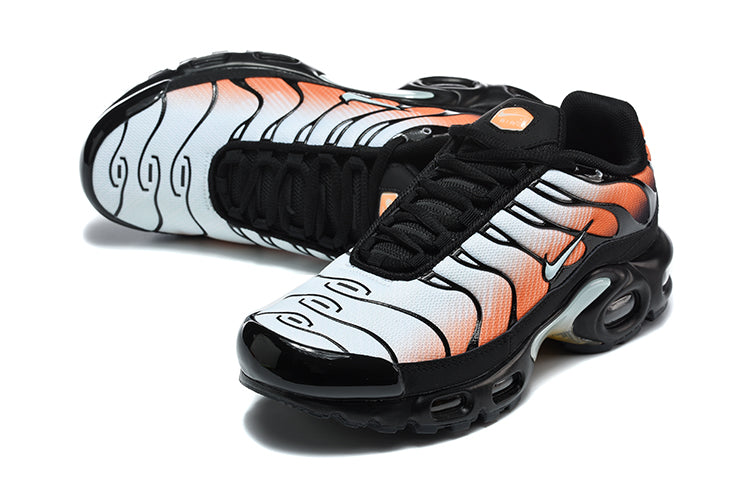 Nike Air TN Sneakers