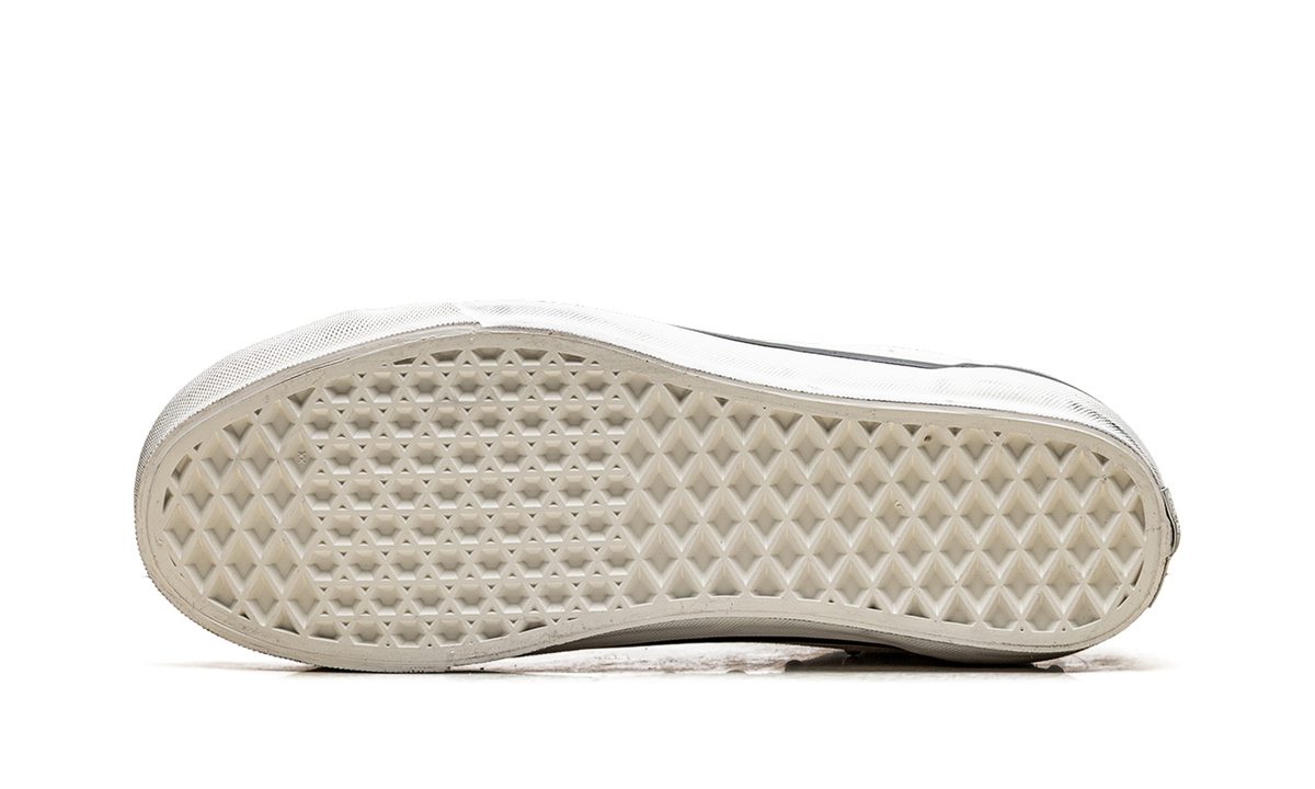 Old Skool "Marshmallow White" VN000ZB8CDA