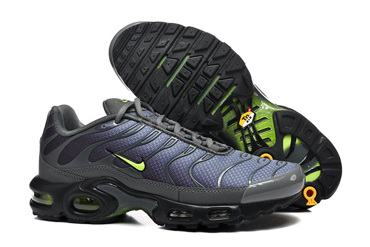 Nike Air TN Sneakers