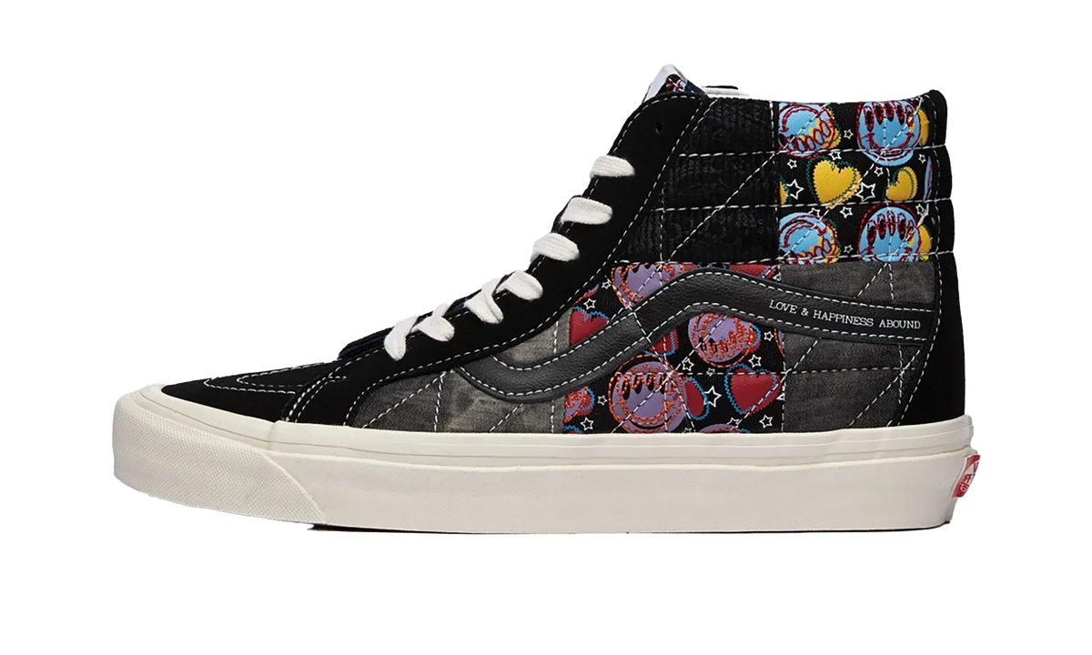 Sk8-Hi 38 DX Anaheim "Positivity Patchwork Black" VN0A54FB A5J