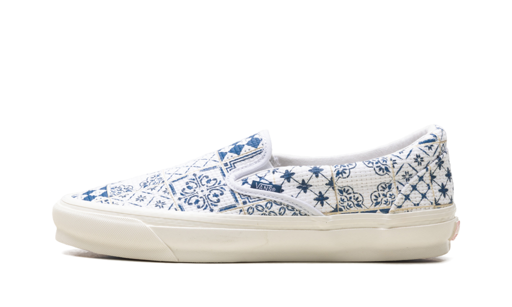 OG Classic Slip-On LX "KITH - Azulejo Tile" VN0A32QNWHT