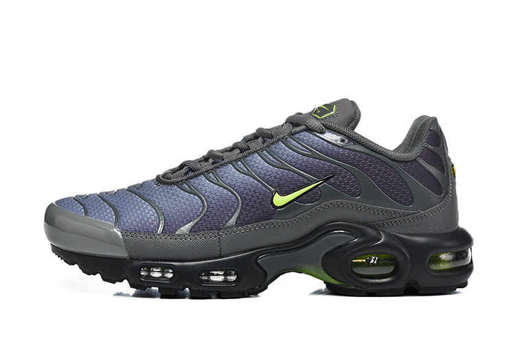 Nike Air TN Sneakers