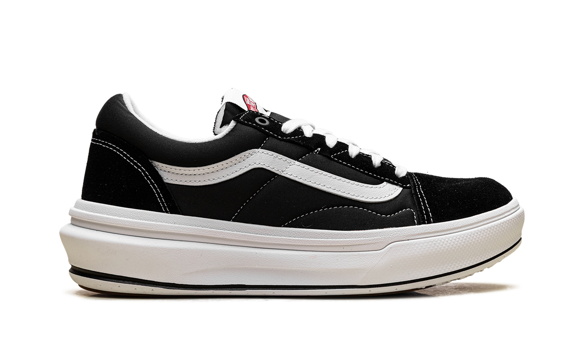 Old Skool Over "Black / White" VN0A7Q5EBA2