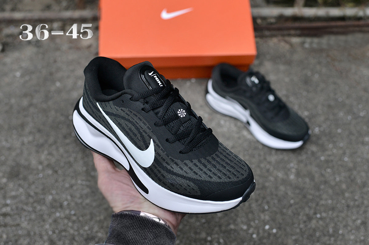 Nike Journey Run