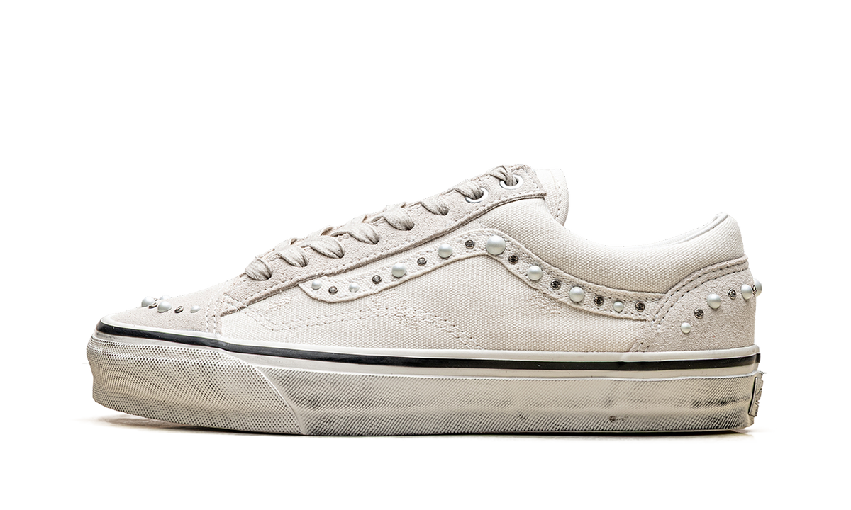 Old Skool "Marshmallow White" VN000ZB8CDA