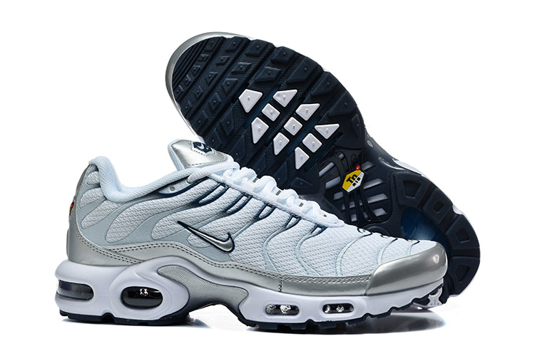 Nike Air TN Sneakers