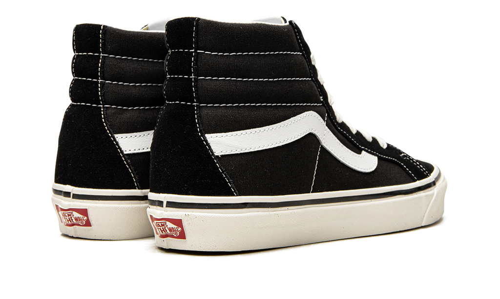 Sk8-Hi 38 DX "Black / White" VN0A38GFPXC