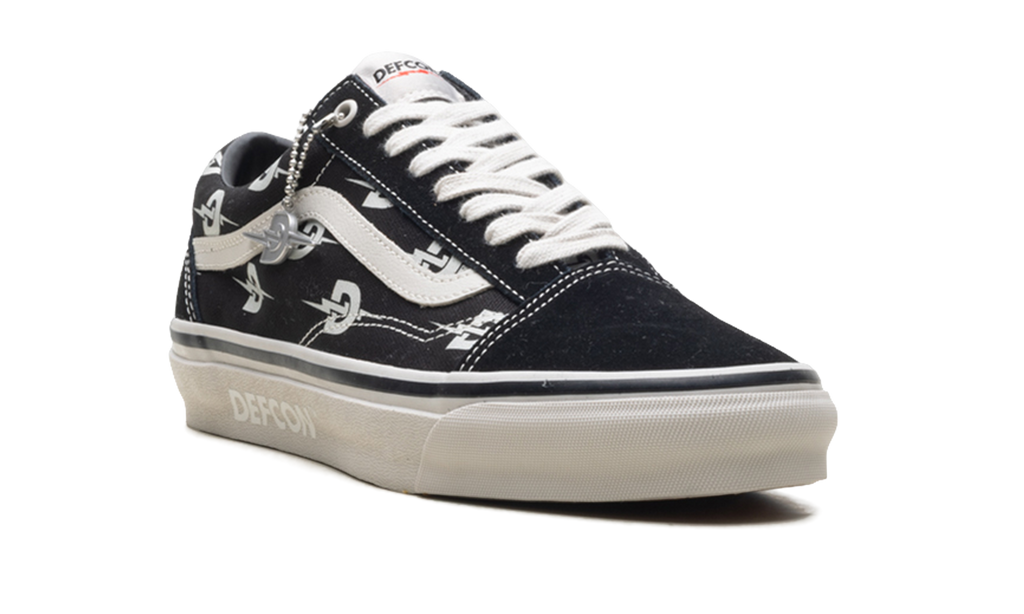 OTW Old Skool "Defcon Skate - Block Black" VN001128BLK