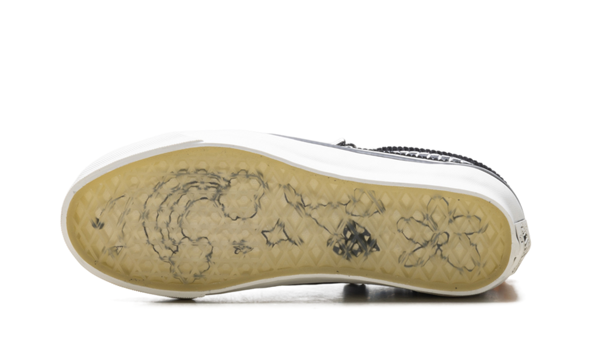Premium Old Skool "Charms" VN000EGYBPR