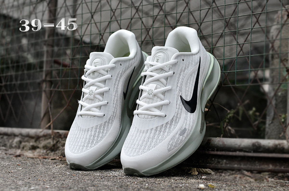 Nike Journey Run