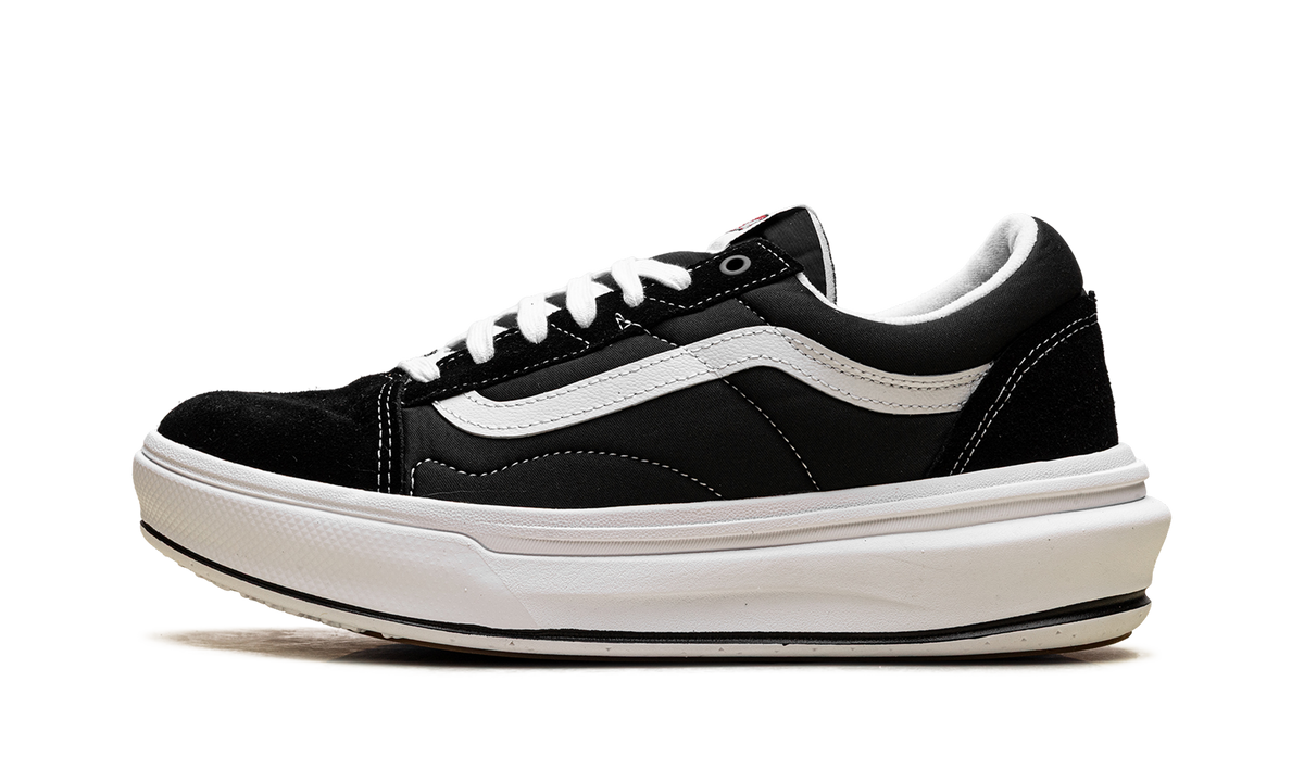 Old Skool Over "Black / White" VN0A7Q5EBA2