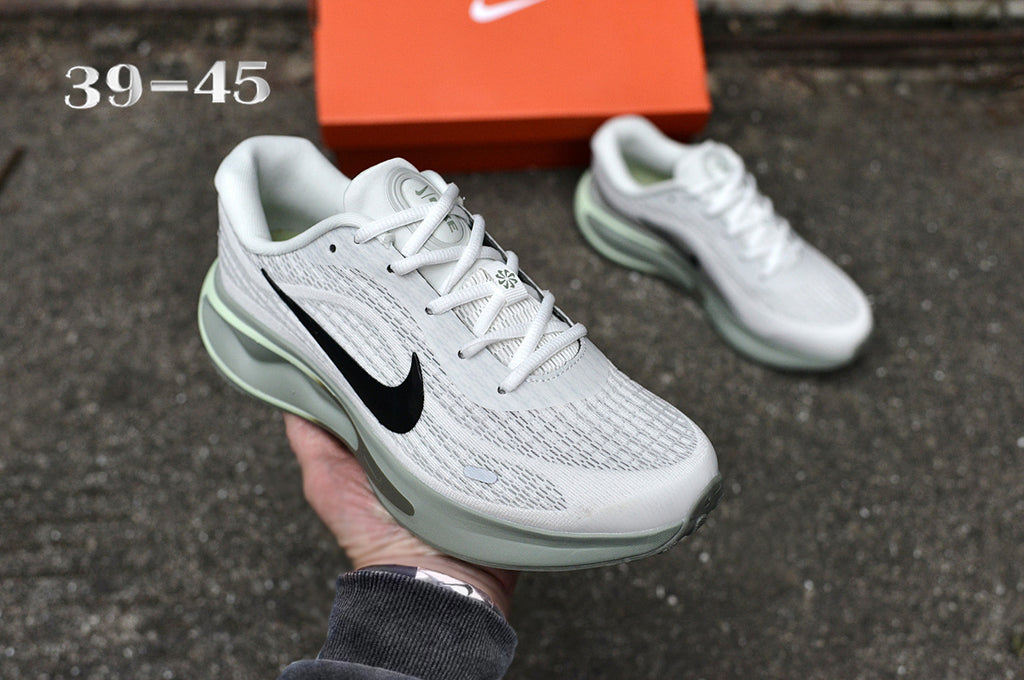 Nike Journey Run