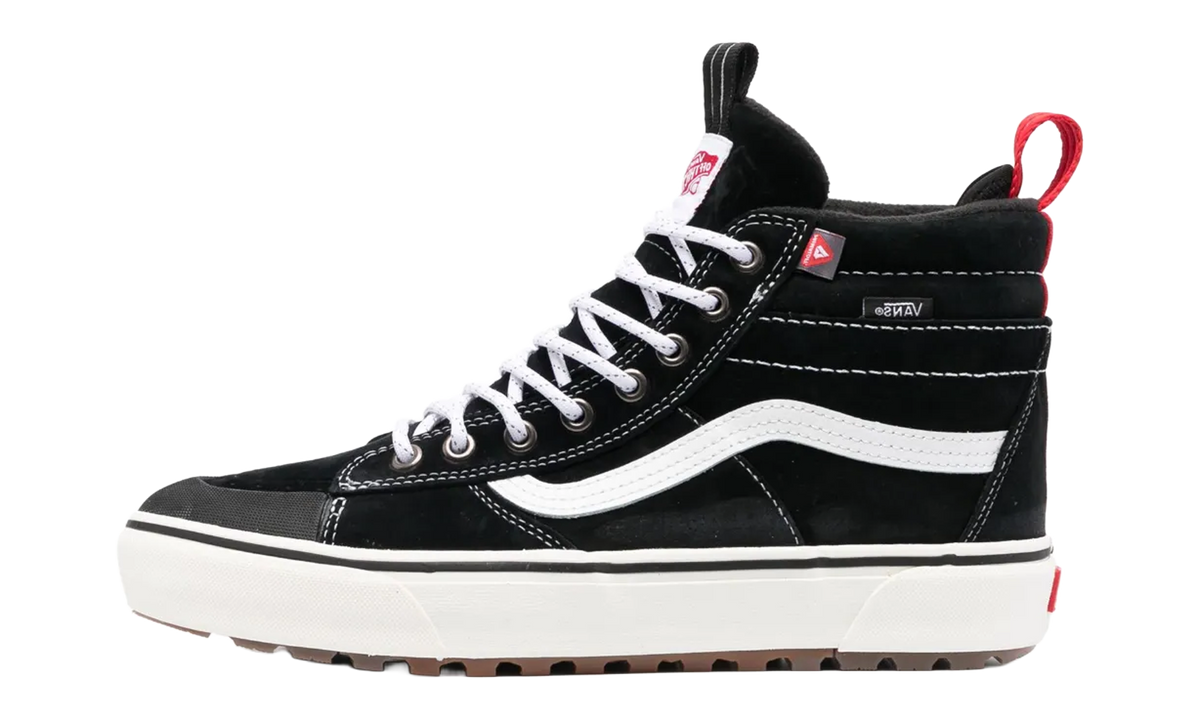 Sk8-Hi MTE-2 "Black White Red Gum" VN0007NK6BT