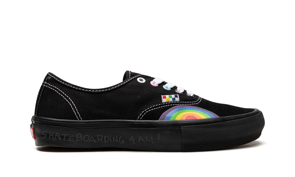 Skate Authentic "Pride" VN0A5FC8BML