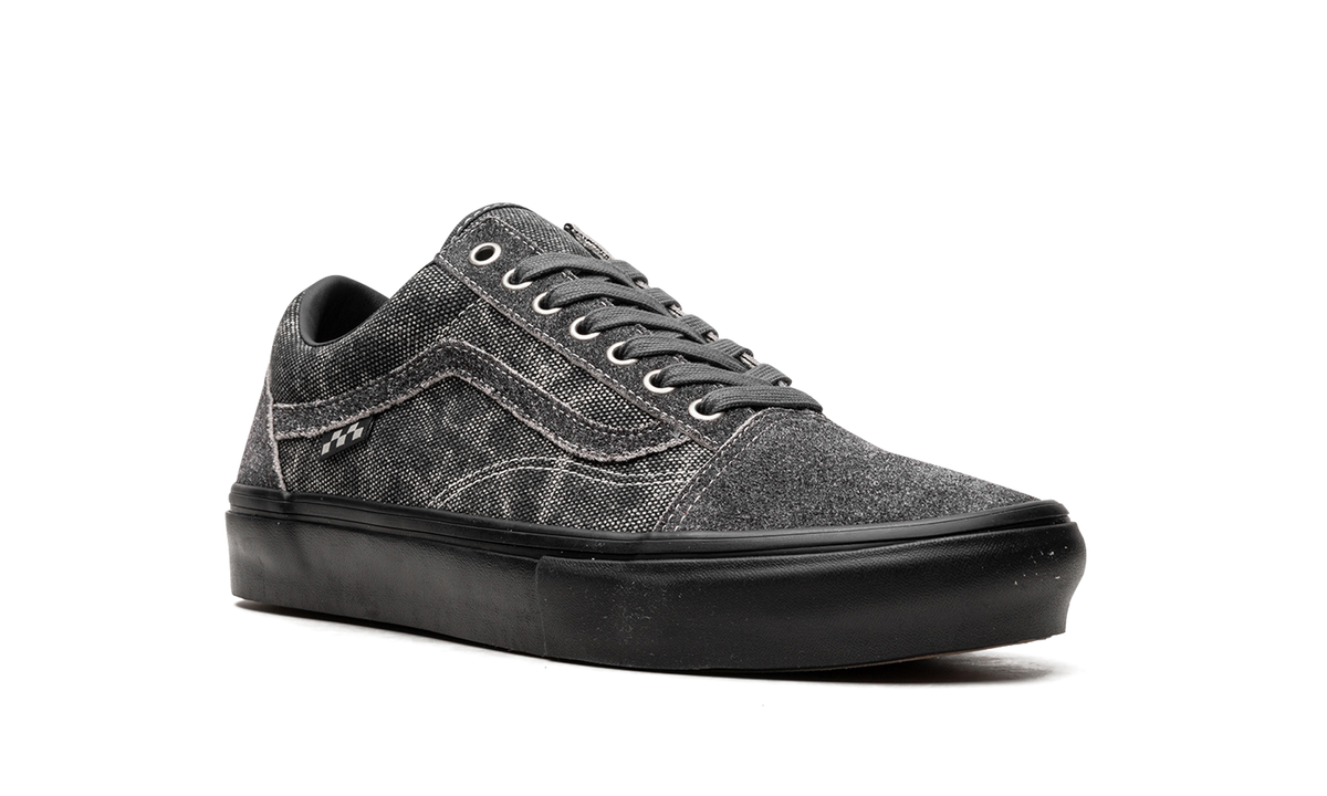Old Skool "Quasi Skateboards" VN0A5FCB107