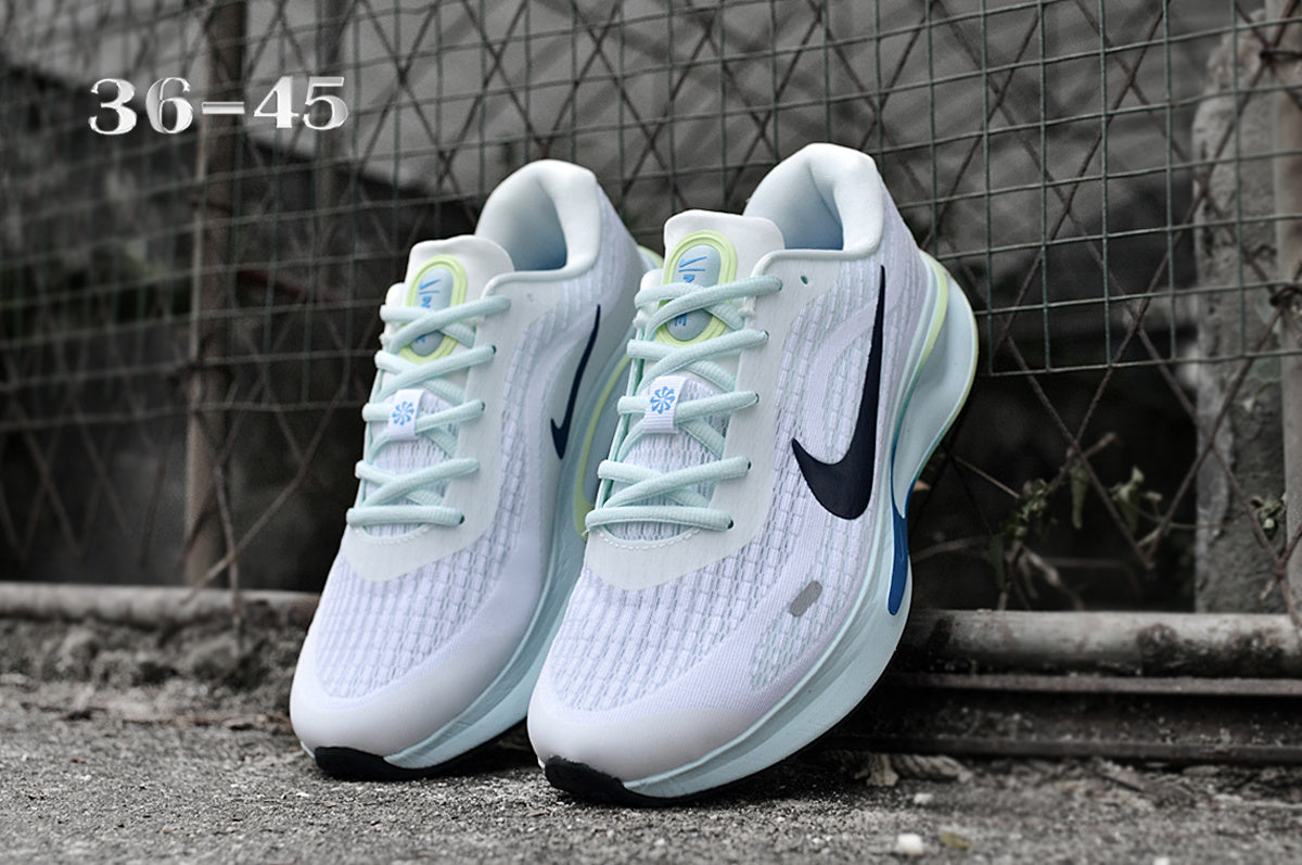 Nike Journey Run