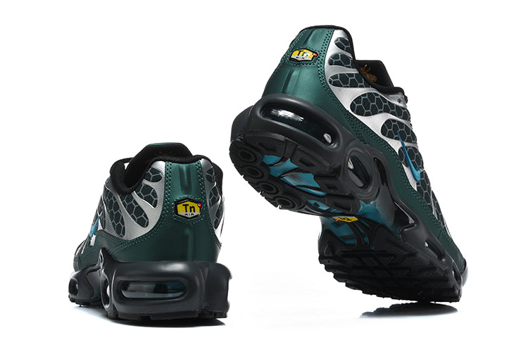 Nike Air TN Sneakers