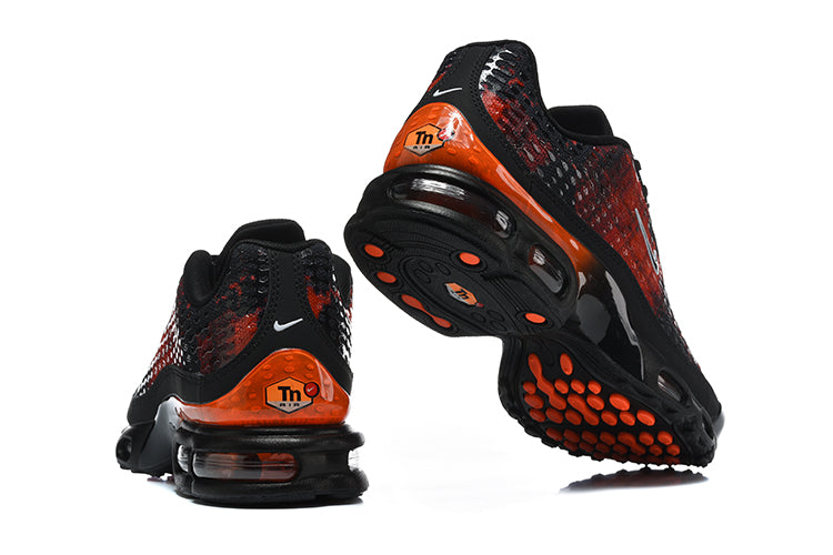 Nike Air TN Sneakers