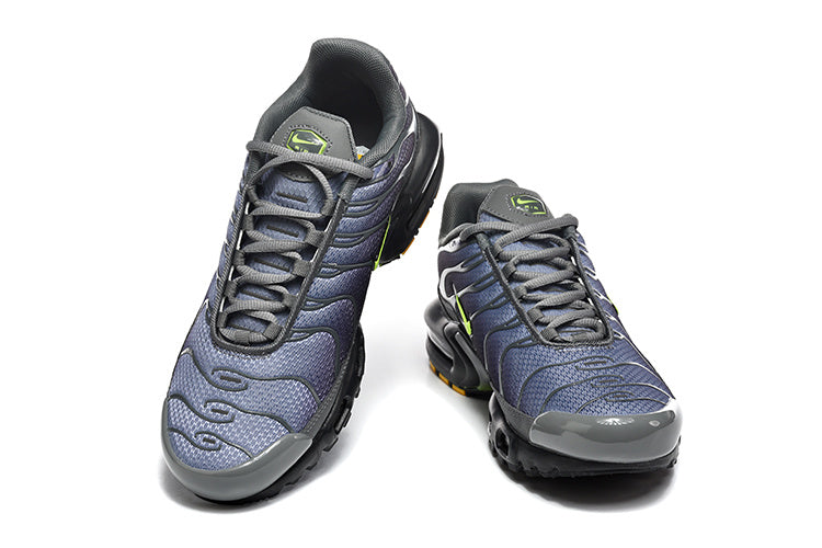 Nike Air TN Sneakers
