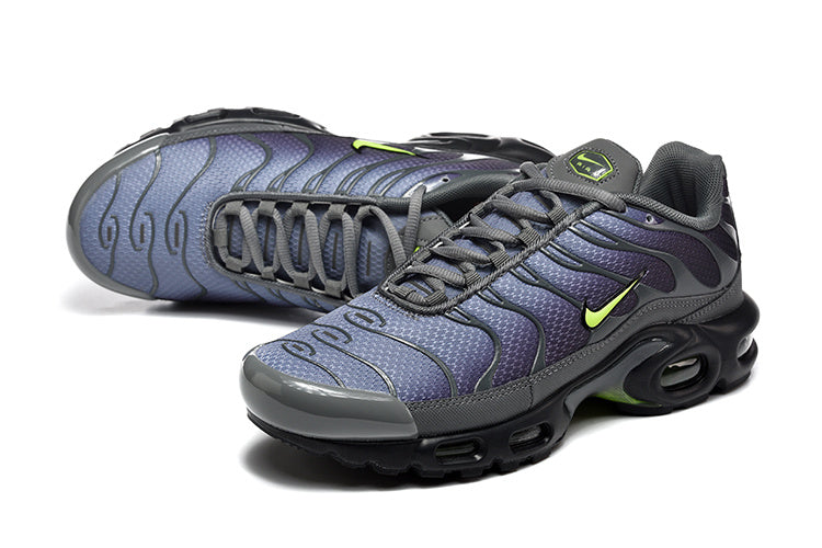 Nike Air TN Sneakers