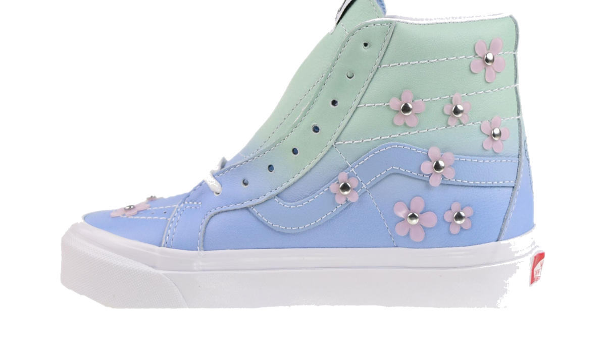 Sk8-Hi 38 Dx Spongebob Sandy Liang "Blue-Green-White" VN0A38GF9ZM