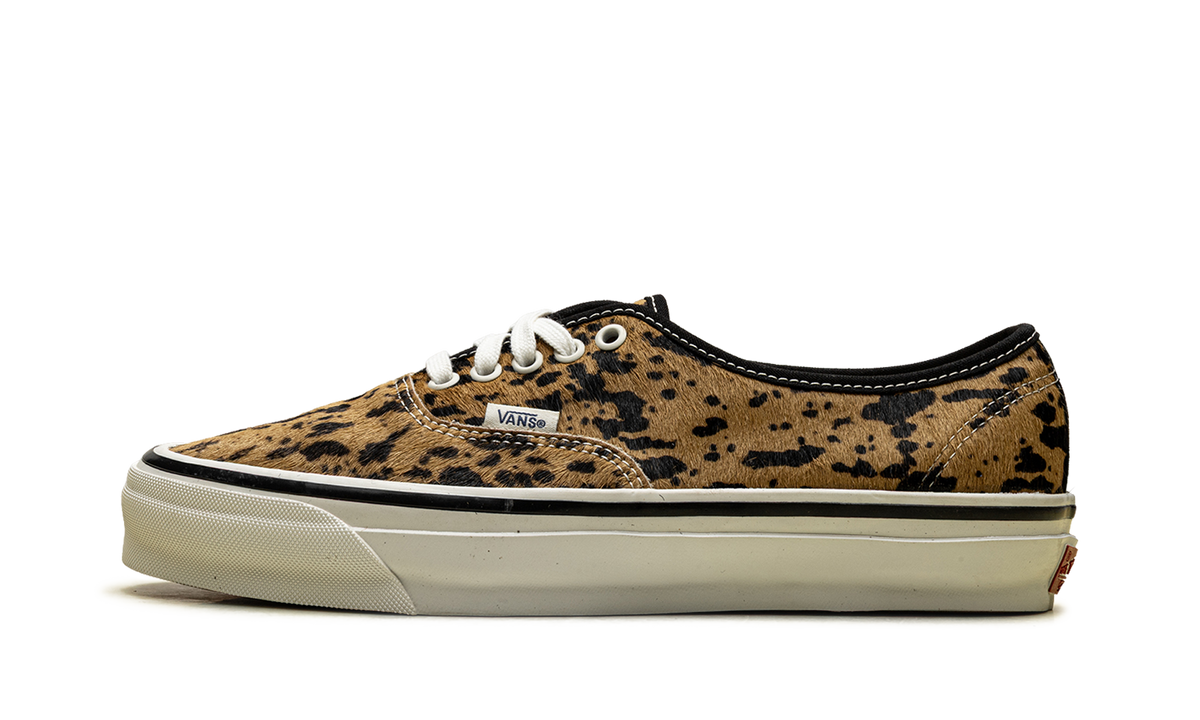 Premium Authentic Shoes "Animal Print / White" VN000EK4CD3