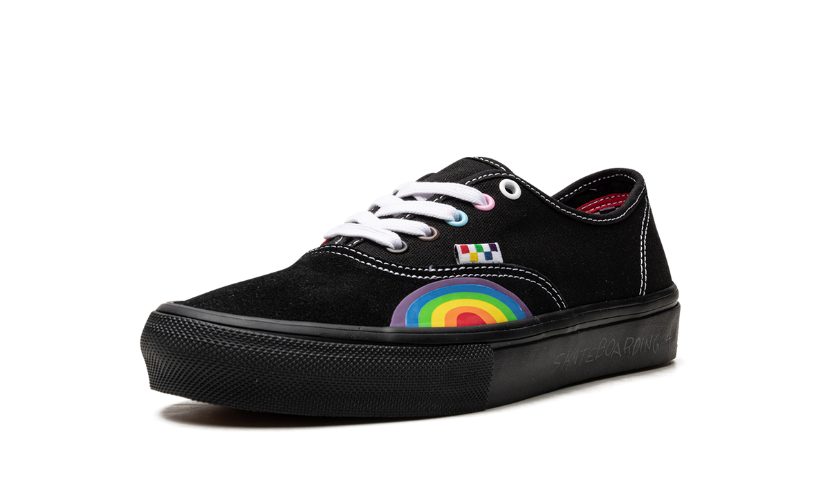 Skate Authentic "Pride" VN0A5FC8BML