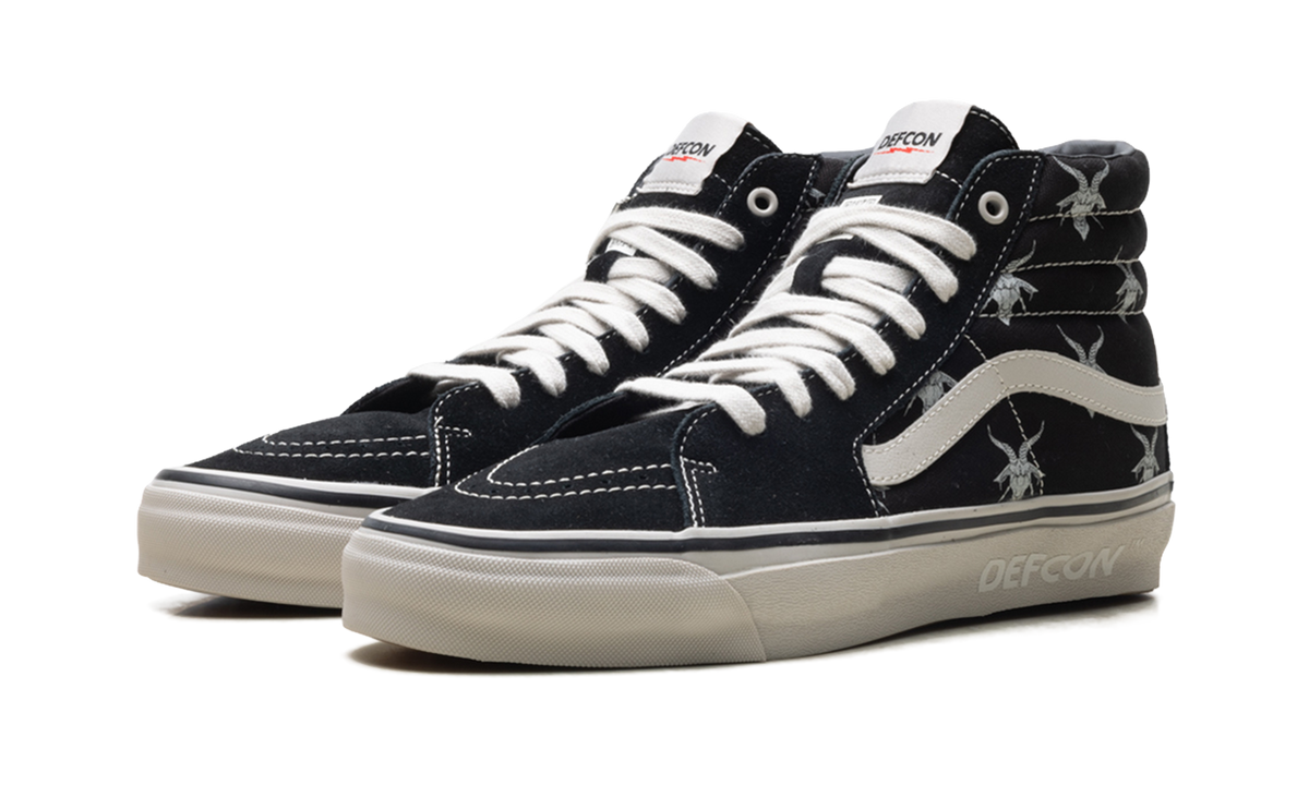 OTW Sk8-Hi "Defcon Skate - Block Black" VN0011B4BLK