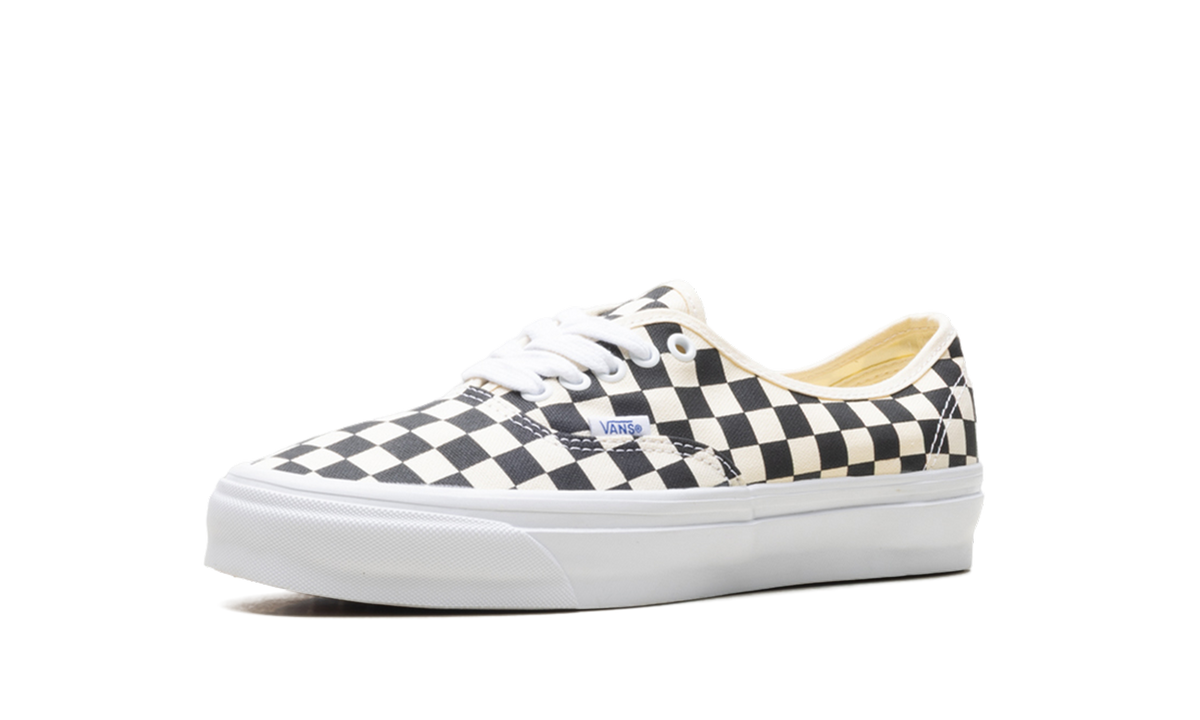 Slip-On Reissue 98 LX "Checkerboard - Black" VN000CSE2BO