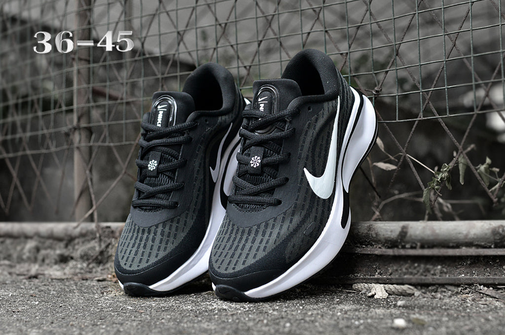 Nike Journey Run
