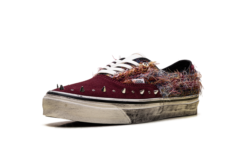 Premium LX Authentic 44 "Ibiza Pack Red" VN000DB8BJ2