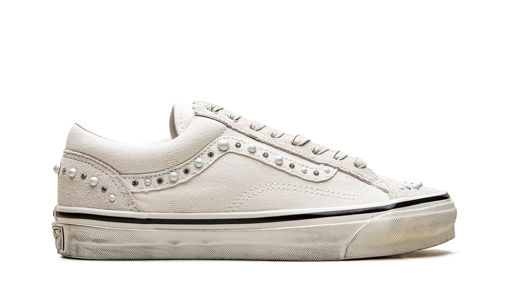 Old Skool "Marshmallow White" VN000ZB8CDA