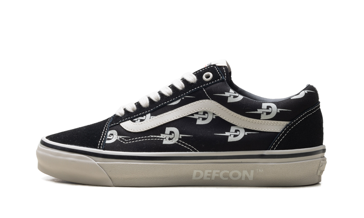 OTW Old Skool "Defcon Skate - Block Black" VN001128BLK