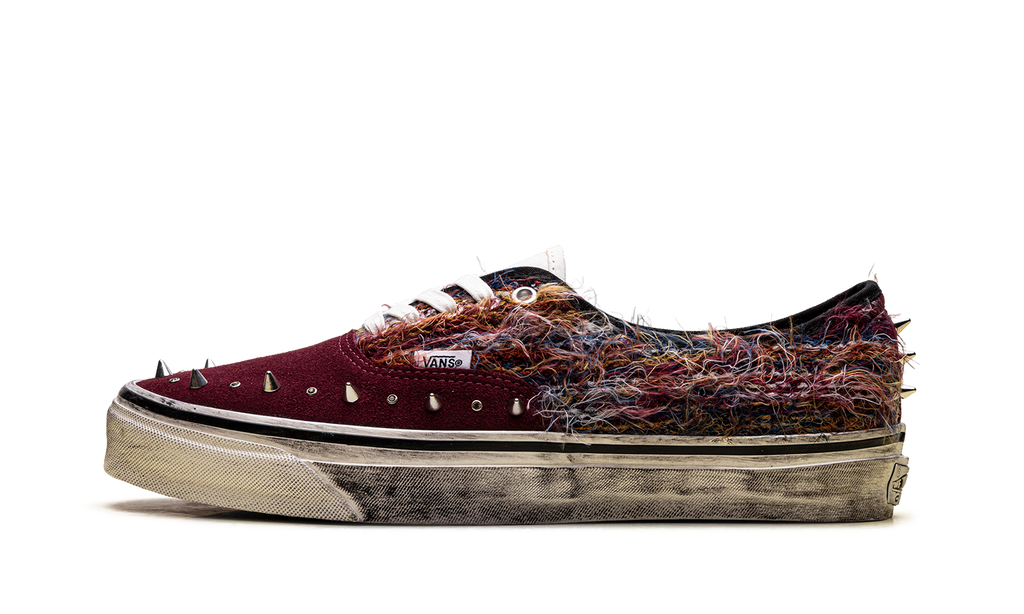 Premium LX Authentic 44 "Ibiza Pack Red" VN000DB8BJ2