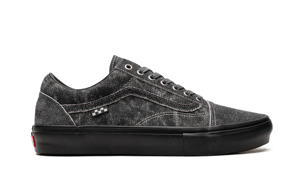 Old Skool "Quasi Skateboards" VN0A5FCB107