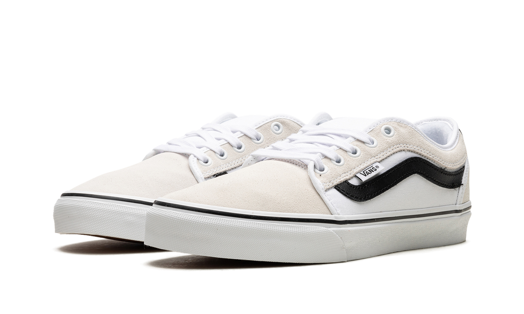 Chukka Low Sidestripe "White/Black" VN0A5KQZWBK