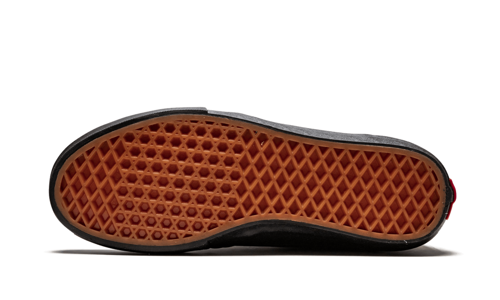 Chukka Pro "Supreme x Jean Paul Gaultier" VN0A49G2 T5S