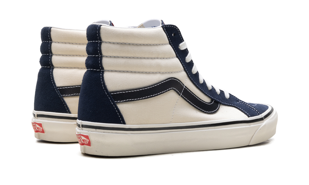 Sk8-Hi 38 DX "Navy" VN0A38GF4UJ