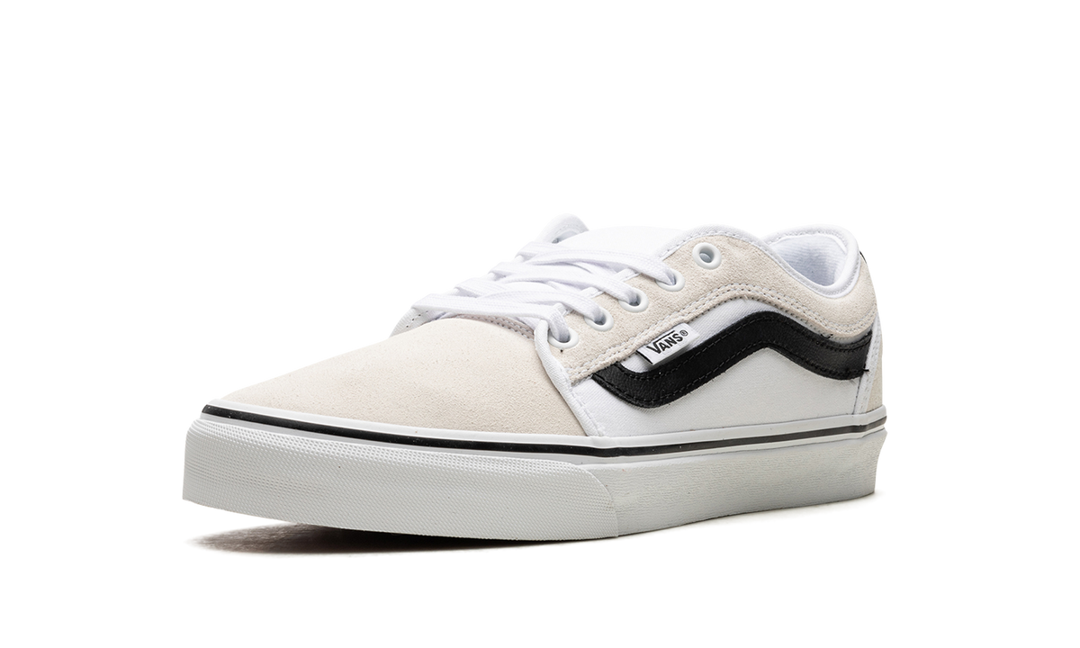 Chukka Low Sidestripe "White/Black" VN0A5KQZWBK