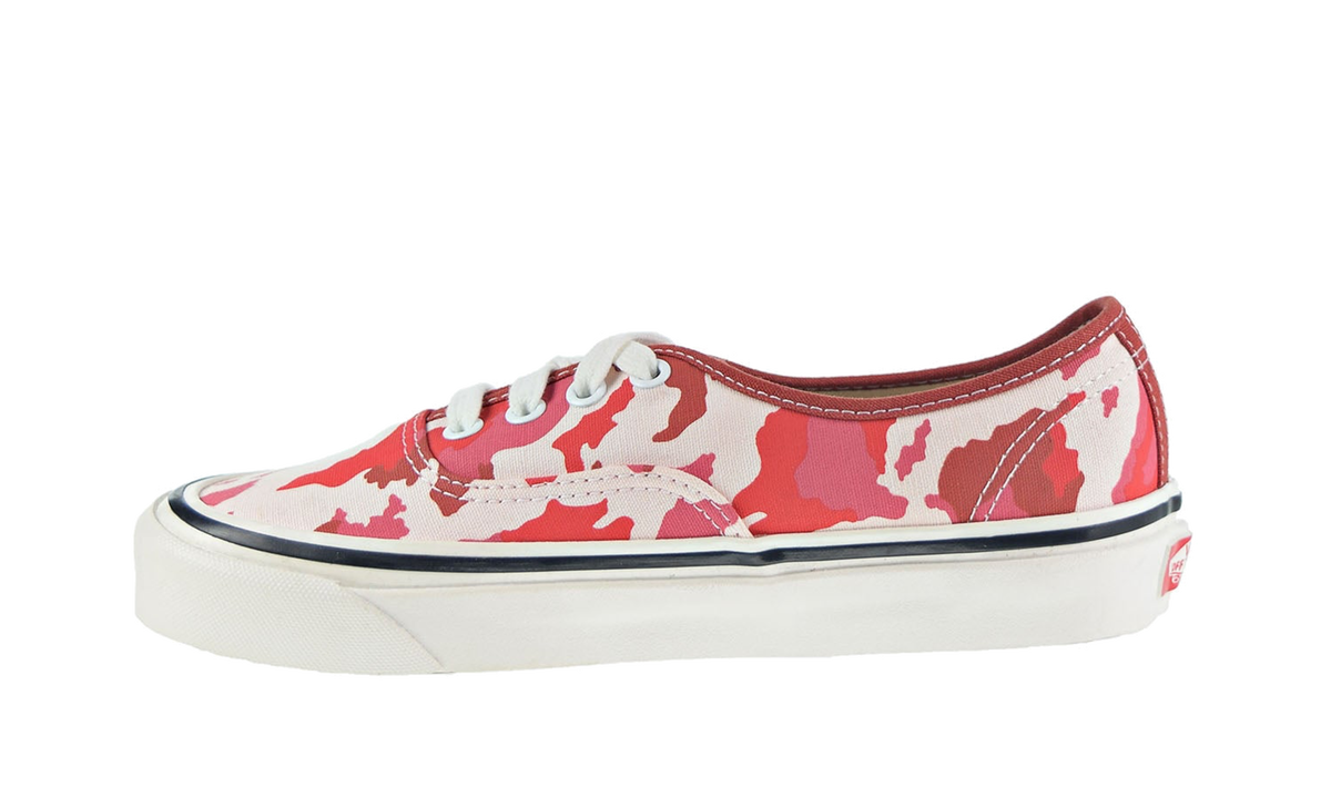 Authentic 44 DX Anaheim Factory "Camo-Red" VN0A38ENV7H