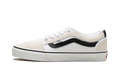 Chukka Low Sidestripe "White/Black" VN0A5KQZWBK