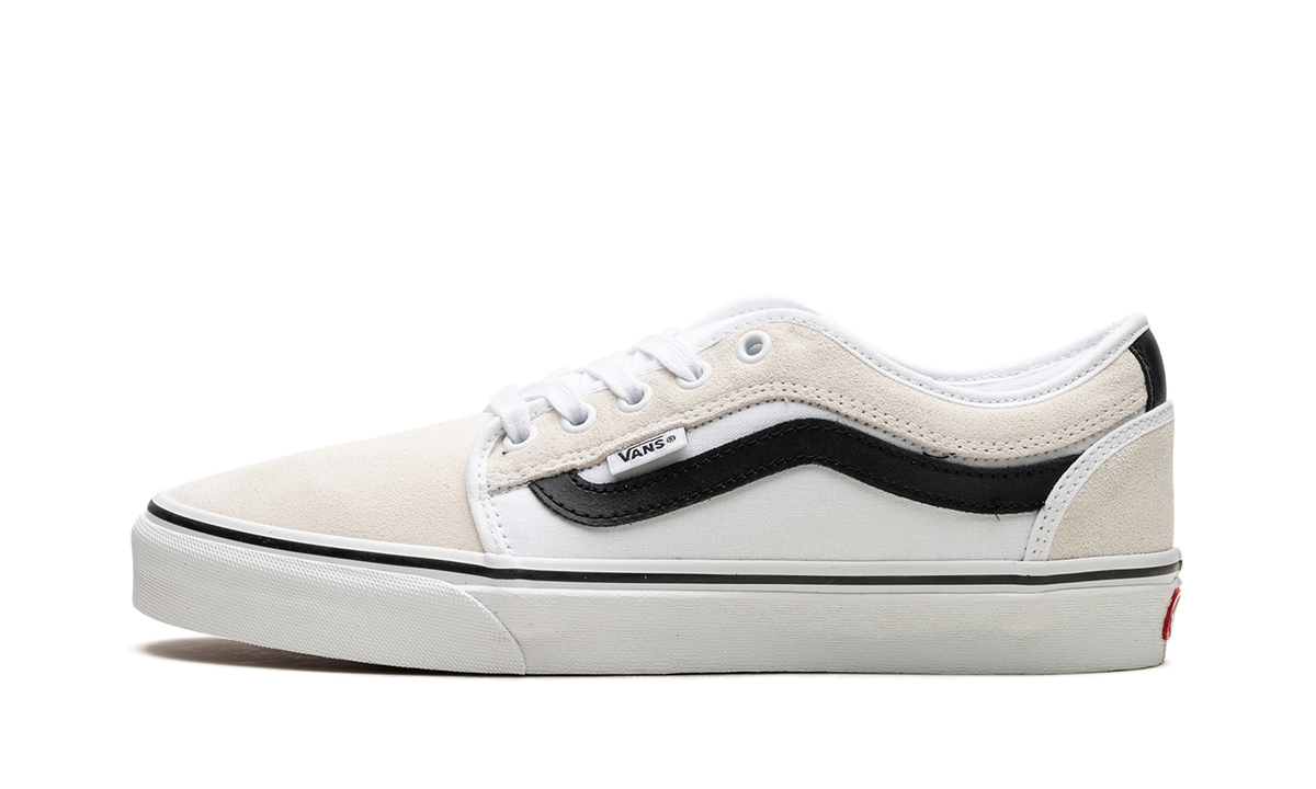 Chukka Low Sidestripe "White/Black" VN0A5KQZWBK