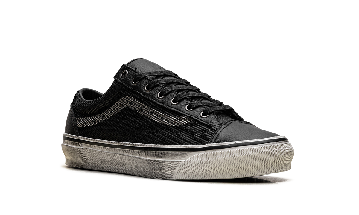 Premium Old Skool 36 "Combat Black" VN000D9RBM8