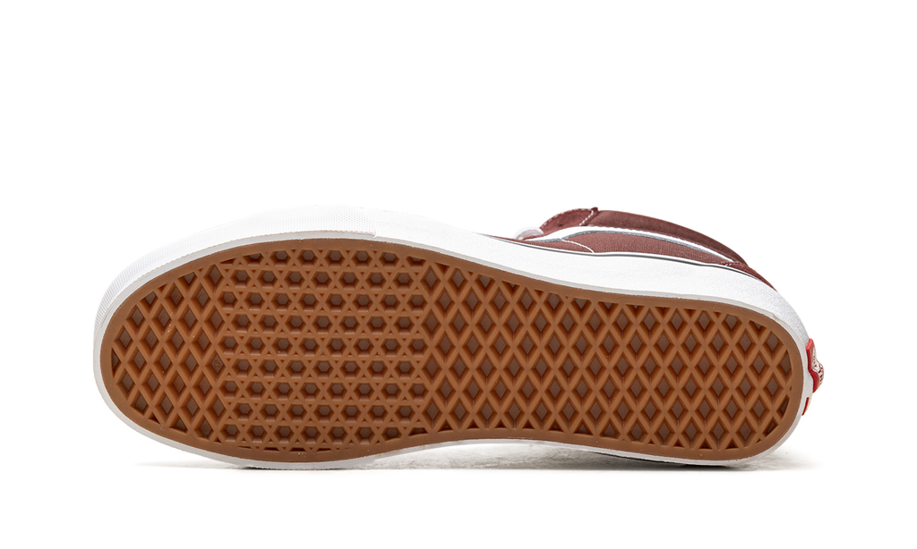SK8 HI "Bitter Chocolate" VN0007NS7YO1