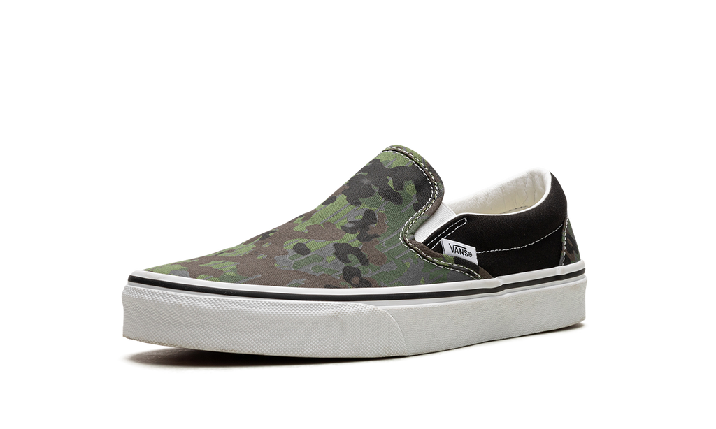 Classic Slip On "Camo" VN0009Q7BGK