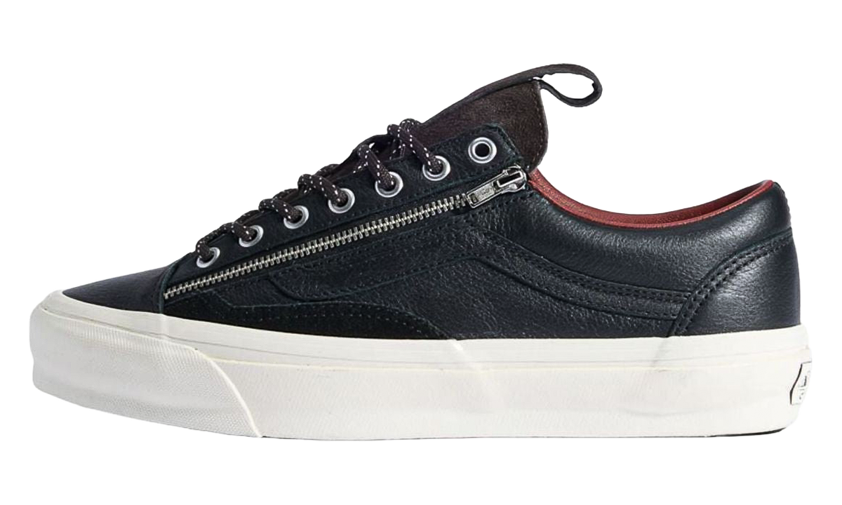 Old Skool 36 Zip "Aspen Black" VN000DAABLK