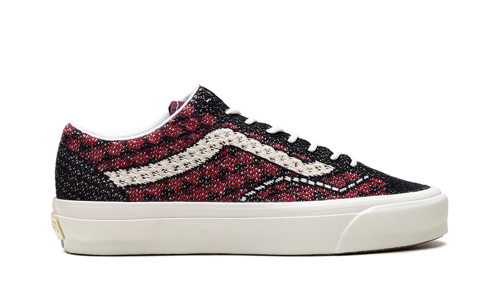 Premium Old Skool "Knit Pack - Geo Check Bordeaux Red" VN000EFKBRD