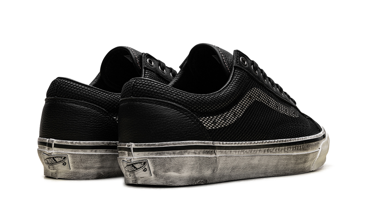 Premium Old Skool 36 "Combat Black" VN000D9RBM8
