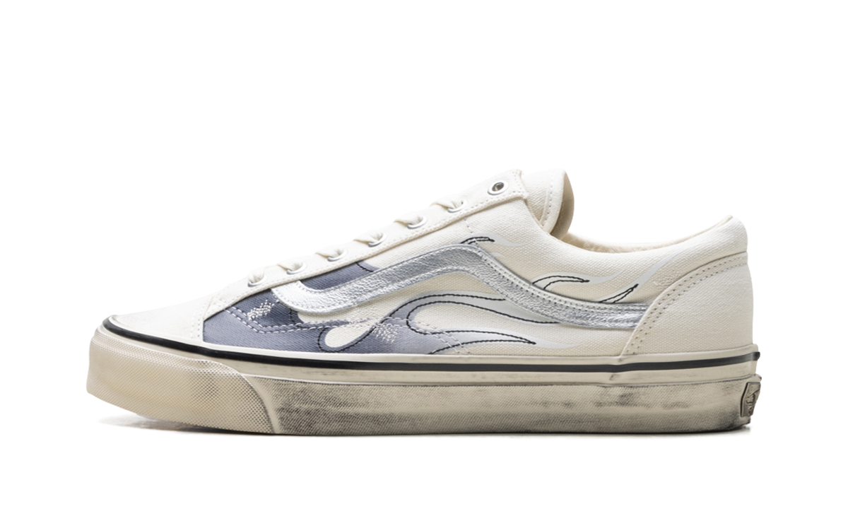 LX Old Skool "Archive Flame White" VN000D9RCCZ